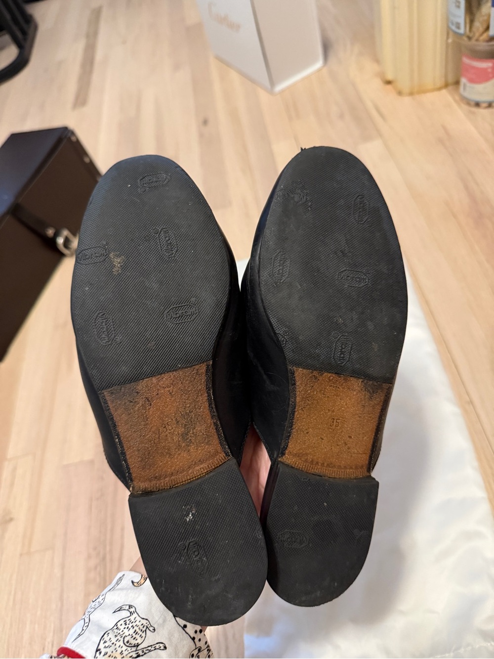 Gucci Women's Black Leather Horsebit Mules - Picture 3 of 4